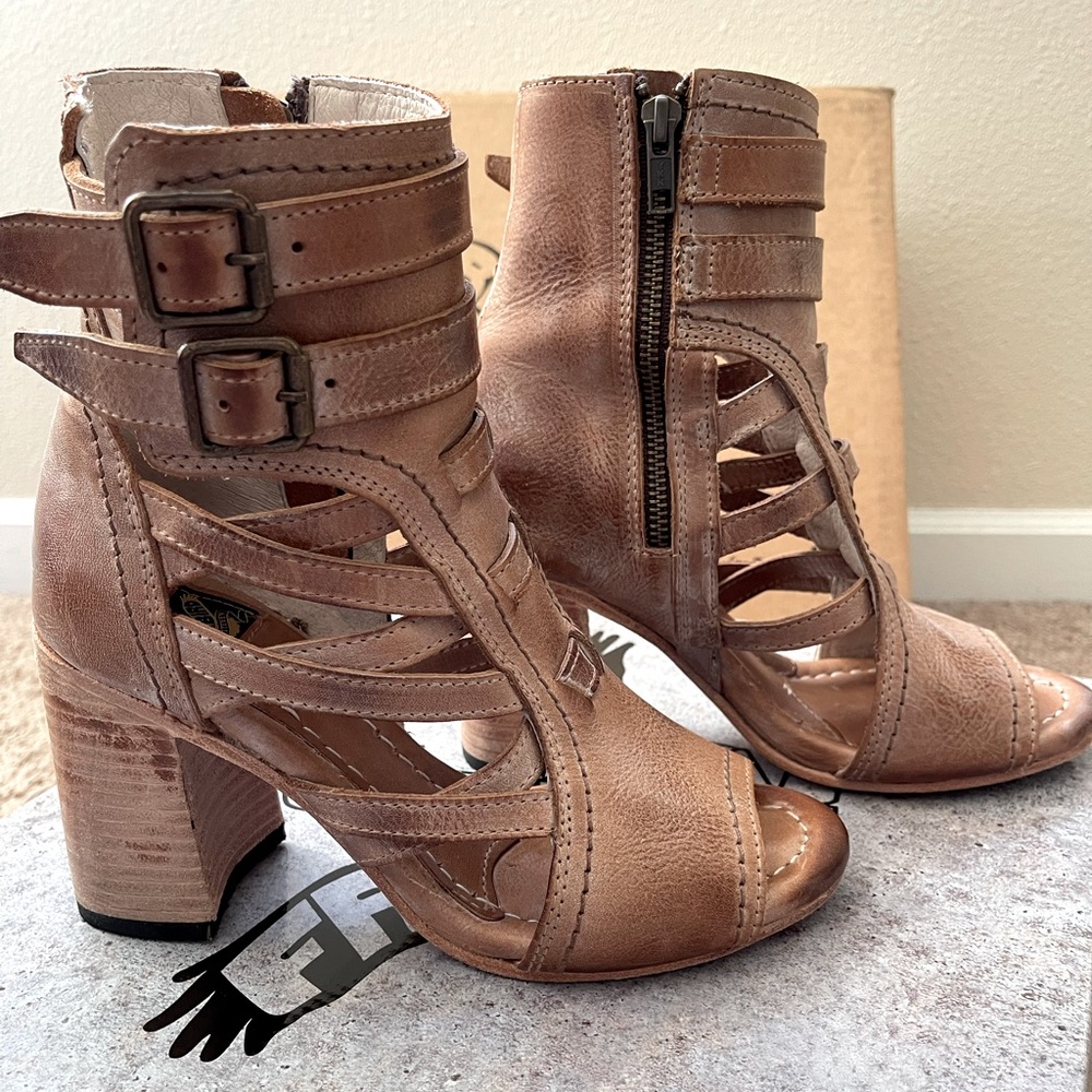 Freebird by Steven Tiara booties